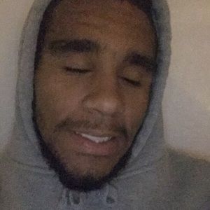 Meet your Posher, Troy